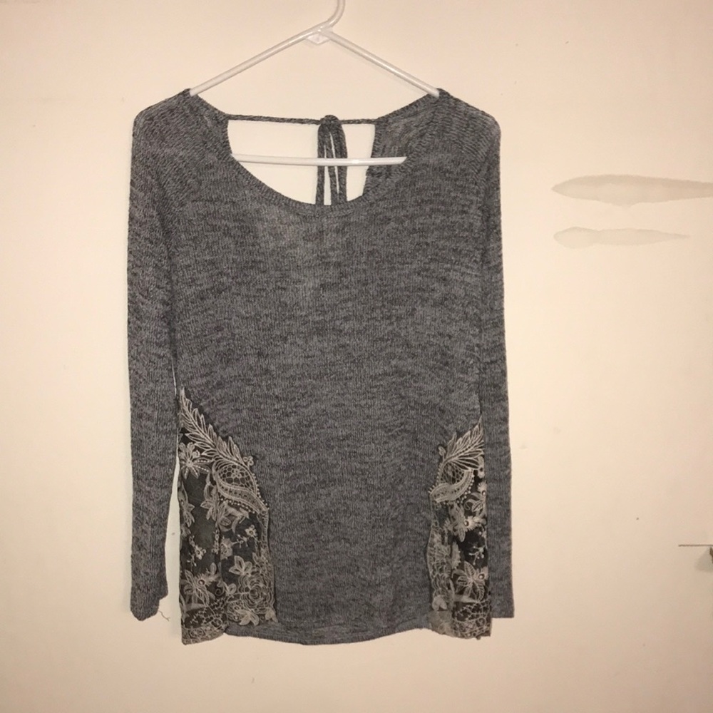 NWT Charming Charlie lady’s knit top